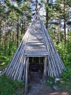 skanzen – původní pec používaná v Estonsku na vesnicích ještě na začátku 20. století