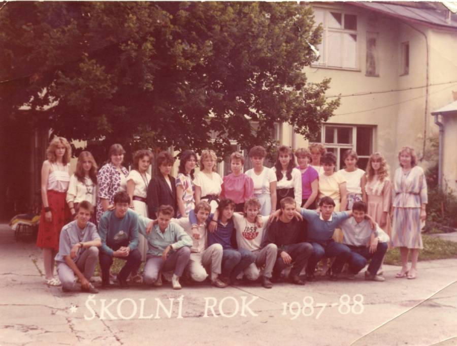 skolni_rok_1987-88.jpg